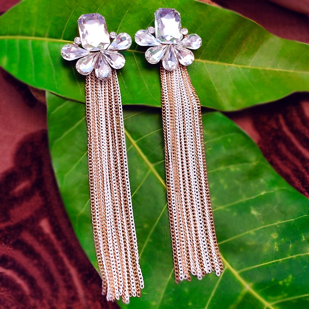 White Shimmer Danggling Earring